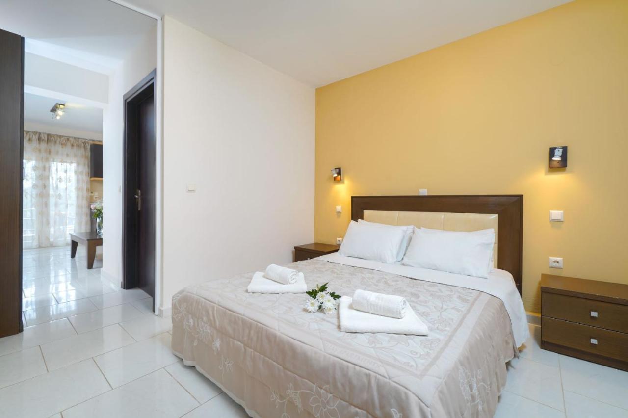 Ilias Apartments Chrysi Ammoudia Exterior foto